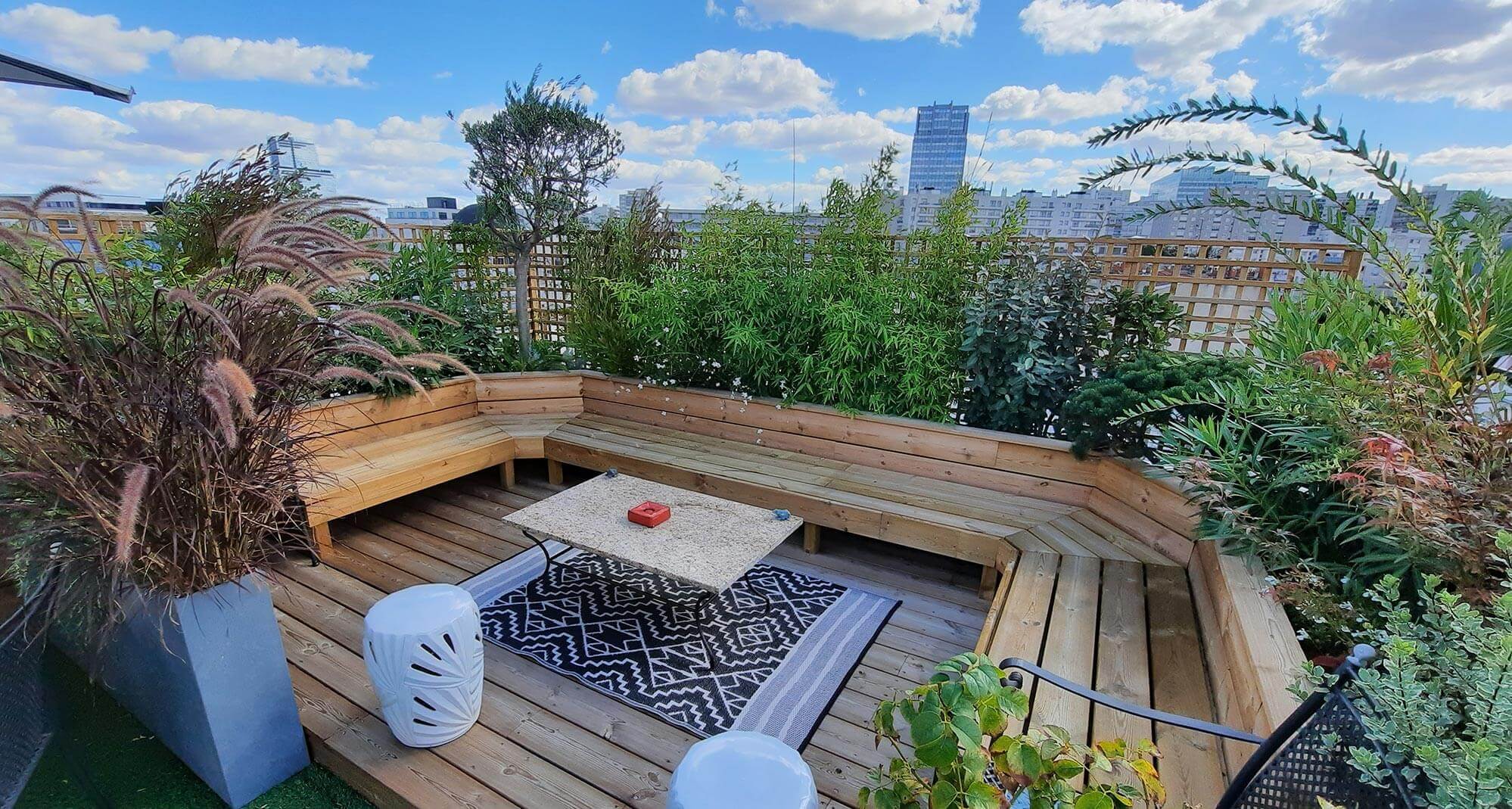 Le jardin terrasse : aménagement paysager et création d'un espace