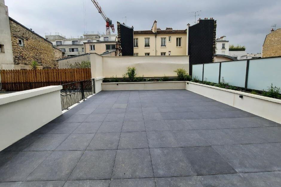 Photo avant Aménagement extérieur d'une grande terrasse à Levallois